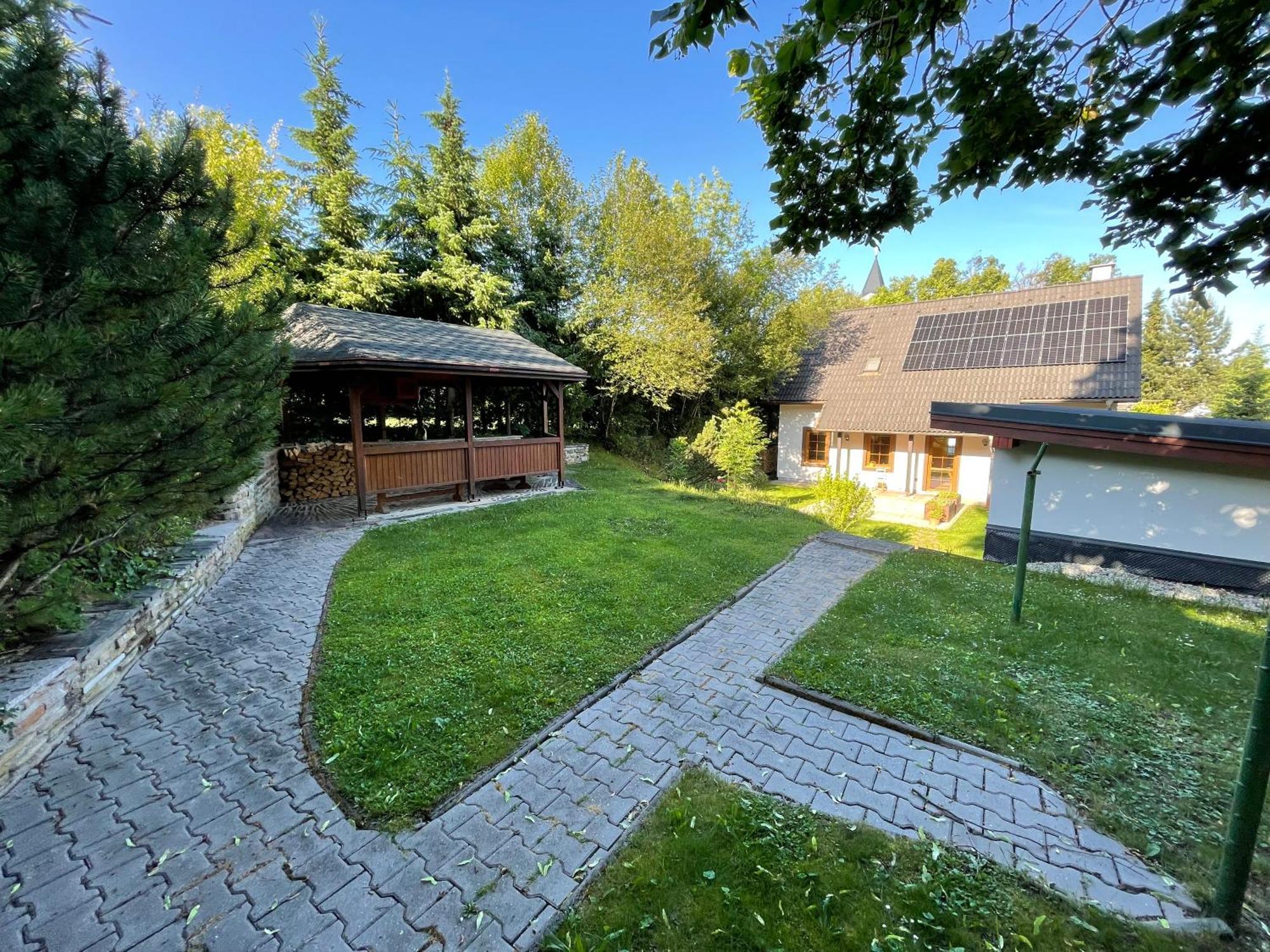 Infinita Bodice Villa Liptovsky Mikulas Exterior photo